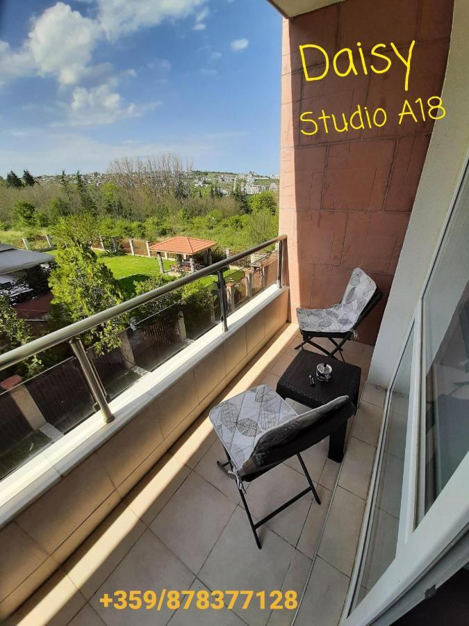 Apartment-Studio Daisy In Kiwi Gardens Complex Byala  Exterior foto