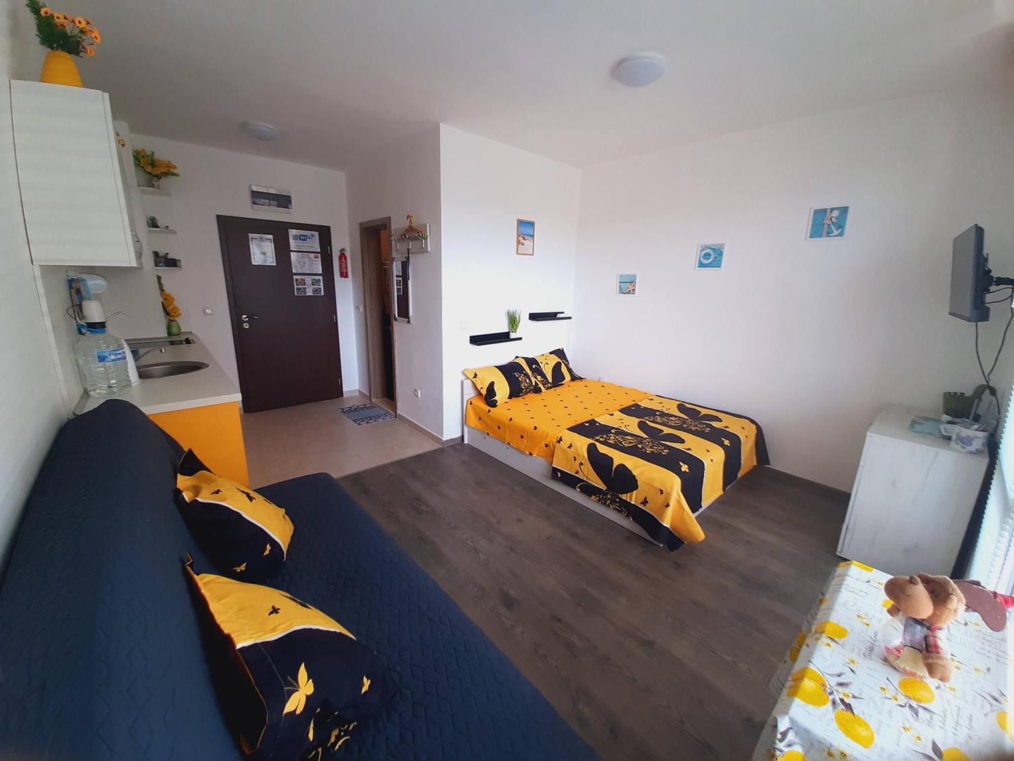 Apartment-Studio Daisy In Kiwi Gardens Complex Byala  Exterior foto